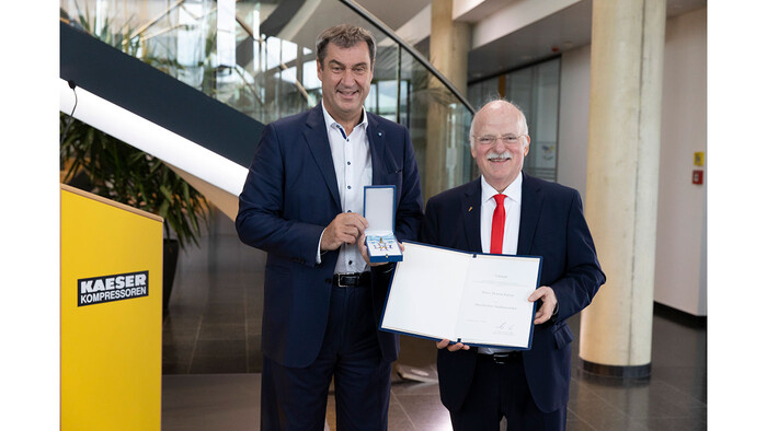 P-Bay_Verdienstorden_TK_178_1400x788