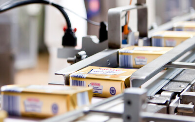 Aria compressa "Made in Germany". Il caseificio Molkerei Ammerland si espande utilizzando il sistema di recupero del calore KAESER.