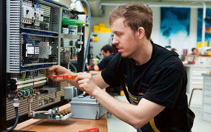 Formazione per elettricista industriale