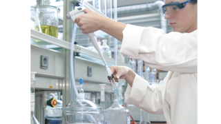 Compressori a pistoni ad uso industriale KAESER nella ricerca e nella scienza.